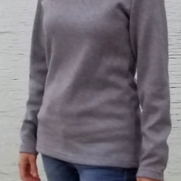 Super soft and cozy turtleneck sweatshirt - Picture 2 of 4